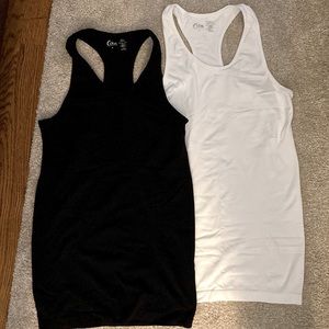 Zyia Active Tanks (2)